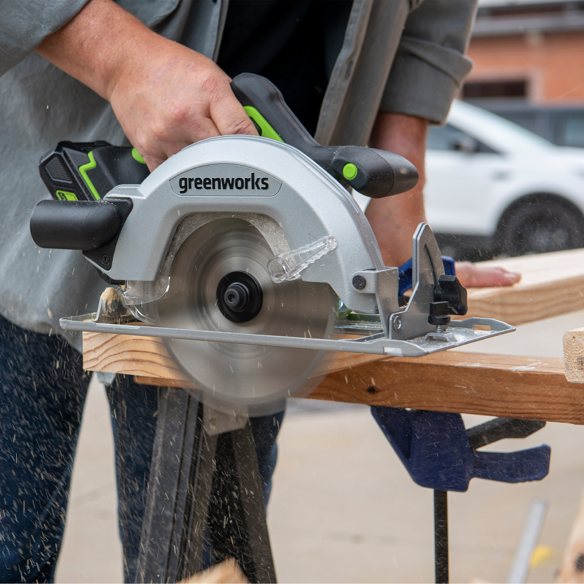 1500907CUB_110 Циркулярная пила аккумуляторная Greenworks 24V GD24CS (1хАКБ 4Ач и ЗУ)